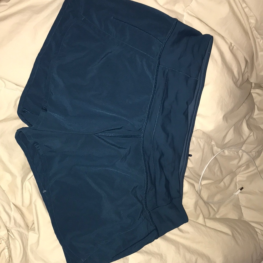Size 6 Lululemon shorts